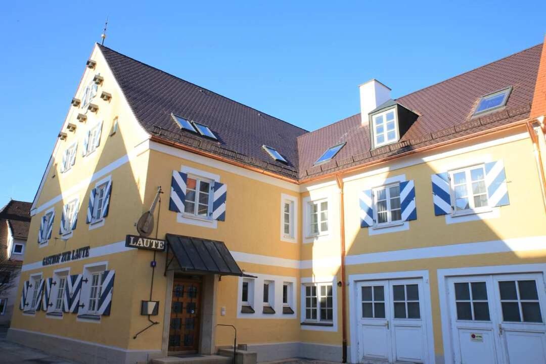 Hotel Und Gasthof Zur Laute Mindelheim Exteriör bild